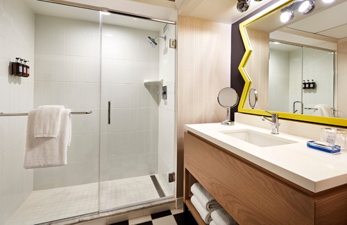 Civic Core Hotel | The Bristol Hotel San Diego