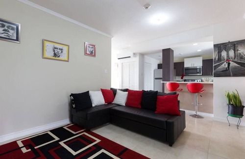 New Kingston Apartment | The Brompton's @ Home