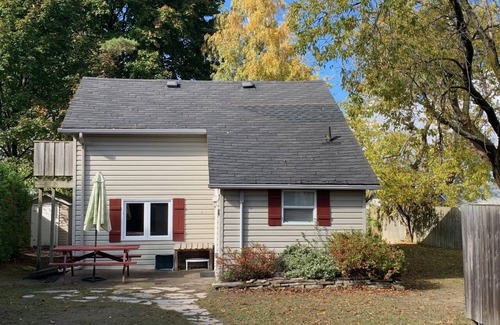 Sauble Beach Cottage | The Bruce Beckons Cottage