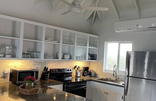 North Palmetto Point Villa | The Bungalow at Island Breeze
