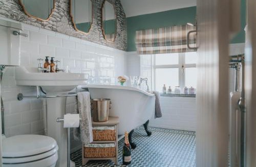 Branston House | The Burrow Escape
