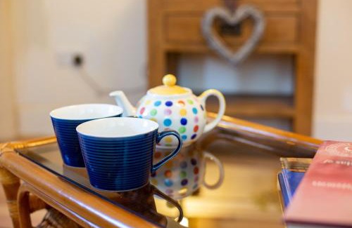 Dollar House | The Butlers Flat