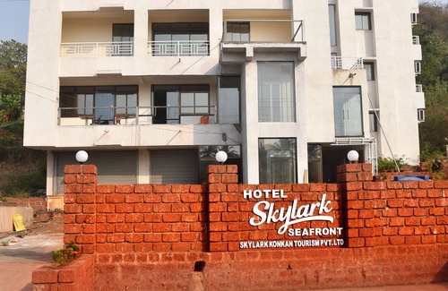 Murud-Harnai Hotel | The Byke Skylark Seafront Resort, Dapoli