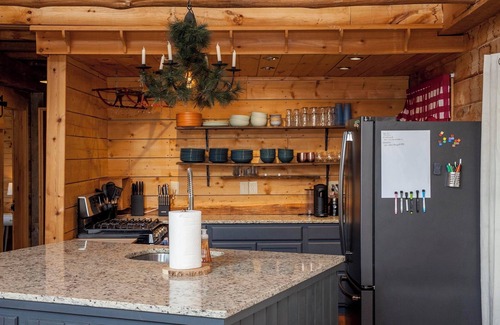 Hammondsport Cabin | The Cabin located in the Finger Lakes Region is central to Watkins Glen, Penn Yan and Hammondsport