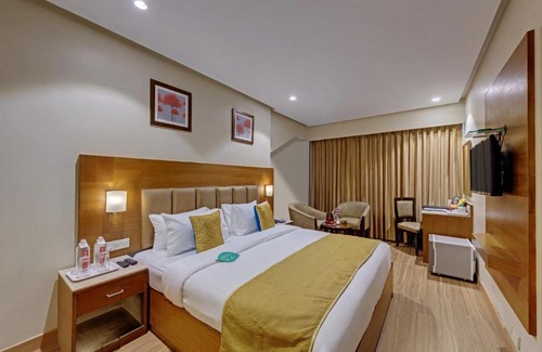 Powai Hotel | The Caliph Hotel, Mumbai Near Powai Lake