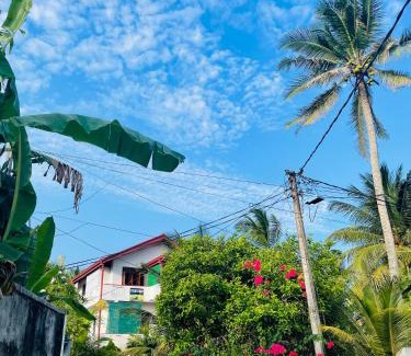 Midigama East House | The Calm Rest