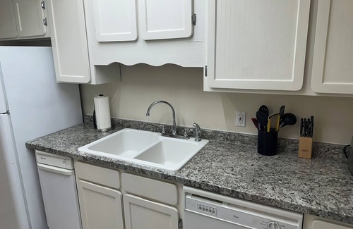 Winston - Salem Apartment | The Camel City Blue Note!