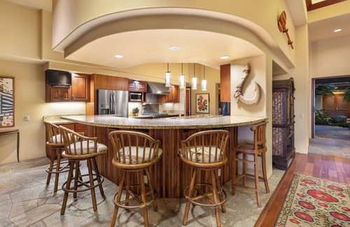 The Cape House | The Cape at Mauna Lani Estate Home with Guest House. Walk to Ocean!