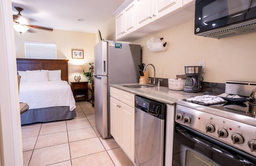Siesta Key Hotel | The Capri at Siesta