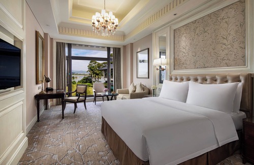 Fuzhou Hotel | The Carp Islet Resort