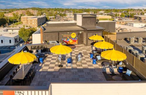 Historic Edgefield Apartment | The Carter by AvantStay Spacious Stay Near Downtown