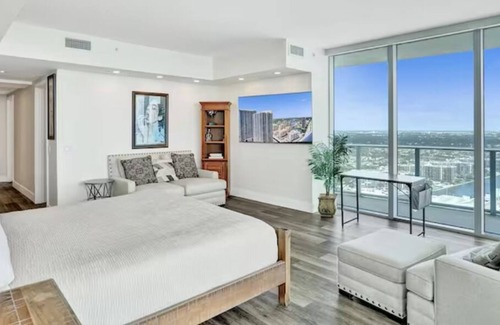 Hollywood South Central Beach Apartment | The Castle IN the SKY Wall to Wall Ocean Front