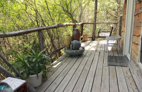Marble Falls House | The Cedar House at Creekside Camp & Cabins