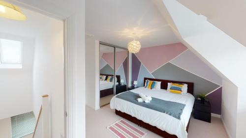 Dartford House | The Central Lodge II