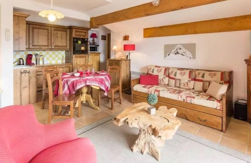 Les Eucherts Apartment | The Chalet Des Eucherts - 3 Rooms for 4 People