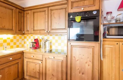 Les Eucherts Apartment | The Chalet Des Eucherts - 3 Rooms for 4 People