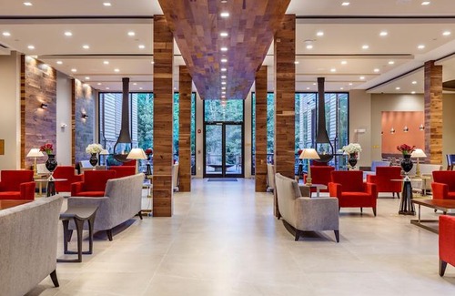 Bethlehem Hotel | The Chandler at White Mountains Ascend Hotel Collection