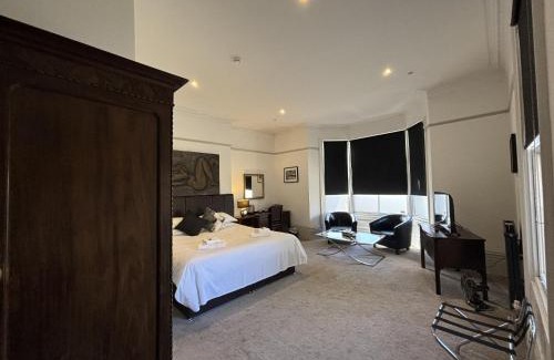 South Cliff Bed & Breakfast | The Chapel House