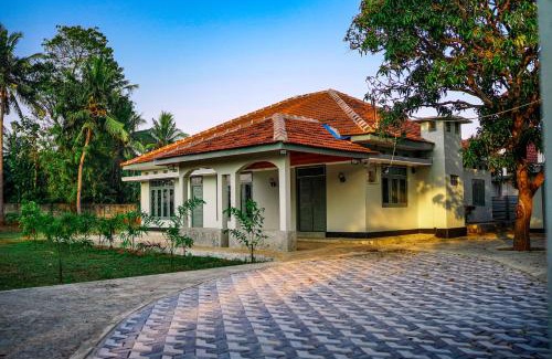 Valikamam East House | The Chapters