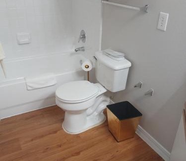 Austin Apartment | The Charington At Bluff Springs