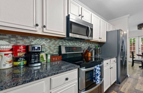 Green Valley House | The Charming Retreat at At Cascade on the creek