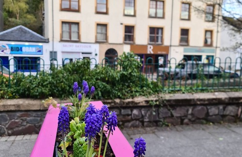 Oban Apartment | The Clamshell