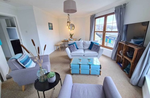 Oban Apartment | The Clamshell