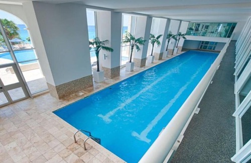 Maho Apartment | *The CLIFF_ BEACHFRONT and LUXURY MODERN UNIT* C2