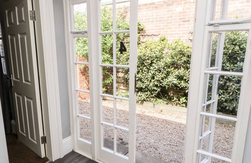 Wakefield House | THE COACH HOUSE, 4, ST JOHN'S NORTH APARTMENTS in Wakefield