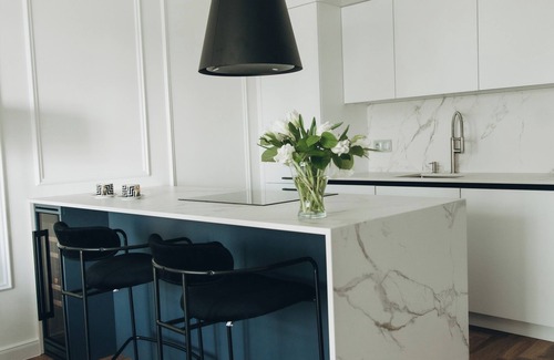 Katowice Apartment | The Comfortable Bazantow Park Modern Suite