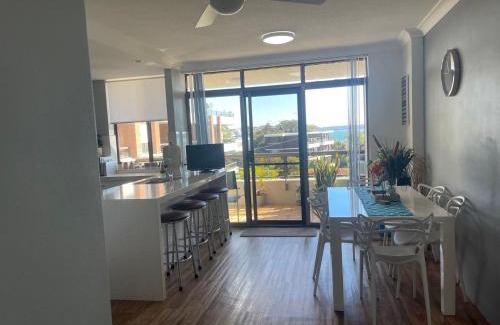 Nelson Bay Apartment | The Commodore, 23,9-11 Donald Street - Delightful unit with gorgeous water views, air con and wi-fi