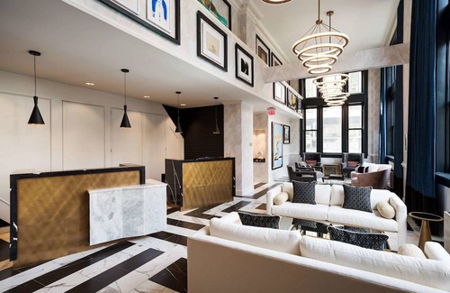 Downtown Richmond Hotel | The Commonwealth