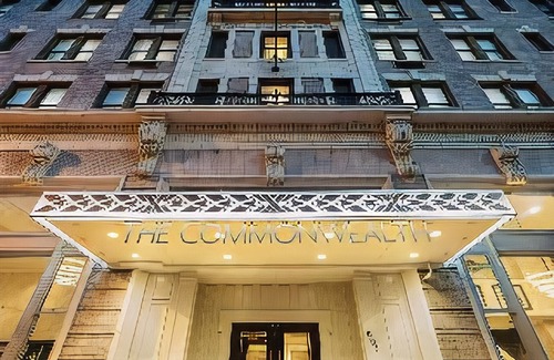 Downtown Richmond Hotel | The Commonwealth