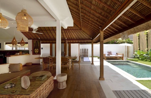 Drupadi Villa | The Complete Guide to Renting Your Exclusive Holiday Villa in Seminyak with Private Pool