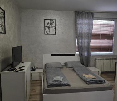 Studentski Grad Apartment | The Consiglieres Keep