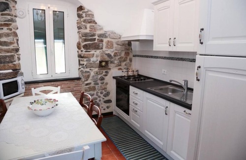 Santo Stefano al Mare Apartment | The Convent on the Sea - Aquamarine