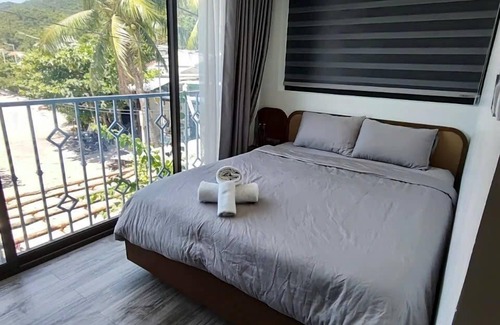 Tan Hiep Hotel | The Coral Homestay & Pub