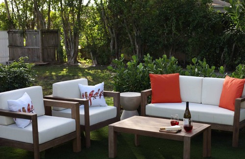 West Palm Beach Villa | The Coral Villa - Heated Pool Spa and Lush Garden