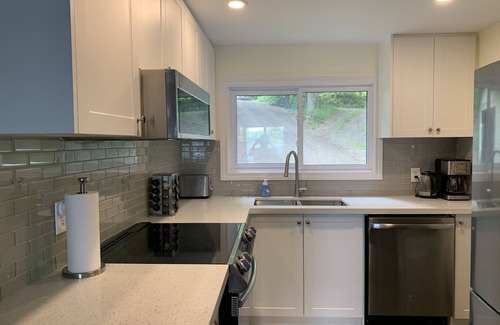 Havelock-Belmont-Methuen Cottage | The Cordova Gem