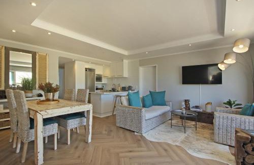 Scott Estate Apartment | The Cosy Sandcastle