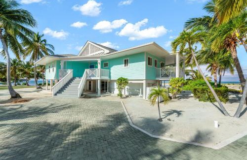 North Side House | 'The Cottage' at Rum Point - Private Getaway