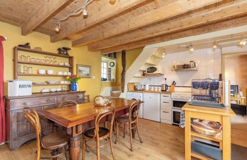 Burnmouth Cottage | The Cottage By The Sea,Scotland.nCosy and Comfortable in a Spectacular Location!