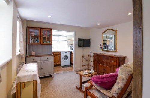 Sudbury House | The Cottage
