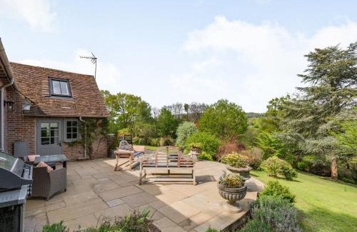 Cranleigh House | The Cottage High Wykehurst End