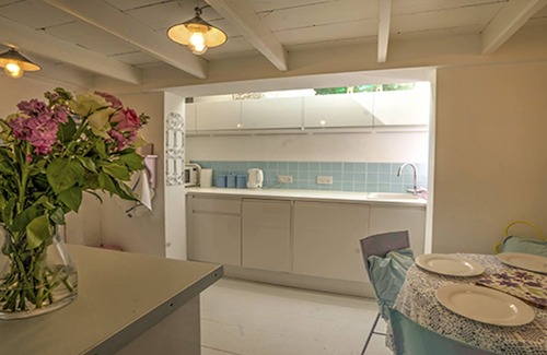 St Ives Cottage | The cottage is minutes walk to 5 beaches and the harbour