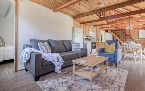 Pacific City House | The Cottage Keeper - Meredith Lodging