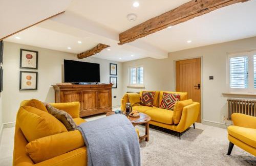 Kemerton House | The Cottage - Westmancote