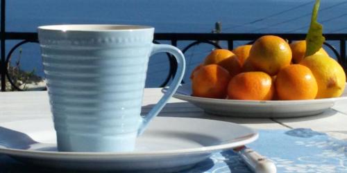 Evreti House | The Cottage with the View