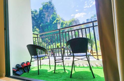 Hulu Kinta Apartment | The COVE at Ipoh Garden East 7 PAX Cozy Fully Air-Con