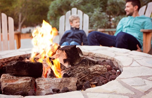 Sylvan Beach Cottage | The Cove at Sylvan Beach - Pet friendly lakeside cottage with a pontoon boat!